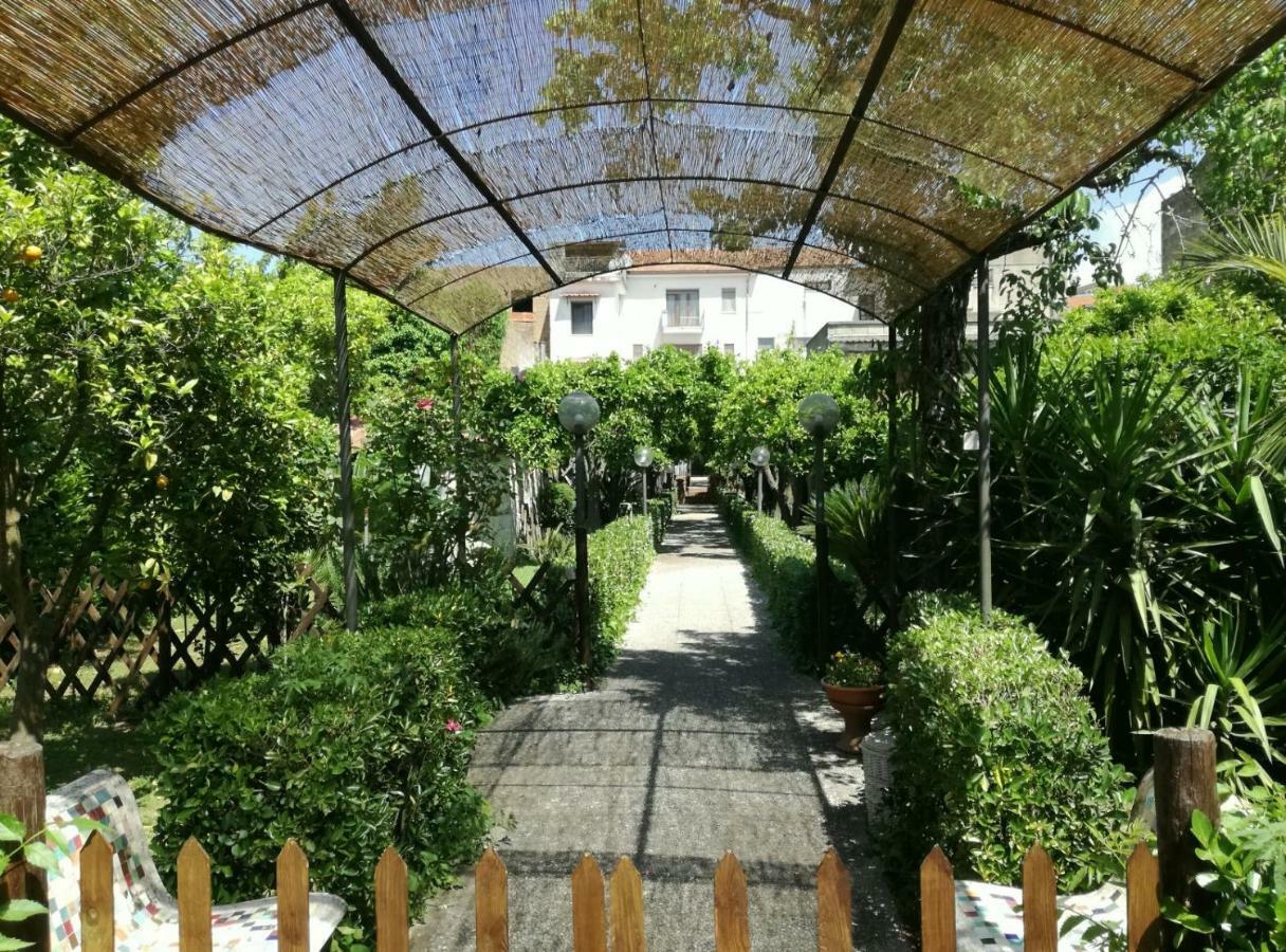 Il Giardino Degli Agrumi Caserta Eksteriør billede